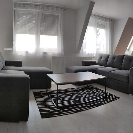 Ikon Apartman Hajdúszoboszló Exteriör bild
