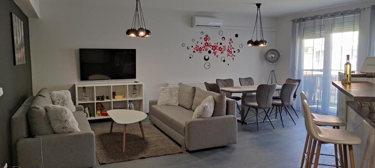 Ikon Apartman Hajdúszoboszló Exteriör bild