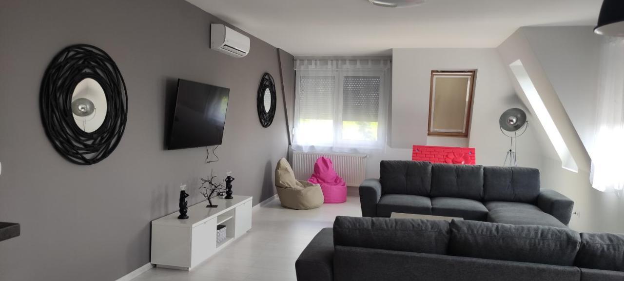 Ikon Apartman Hajdúszoboszló Exteriör bild