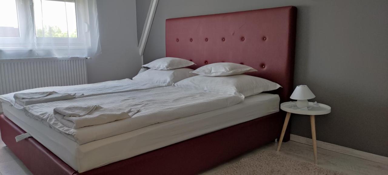 Ikon Apartman Hajdúszoboszló Exteriör bild